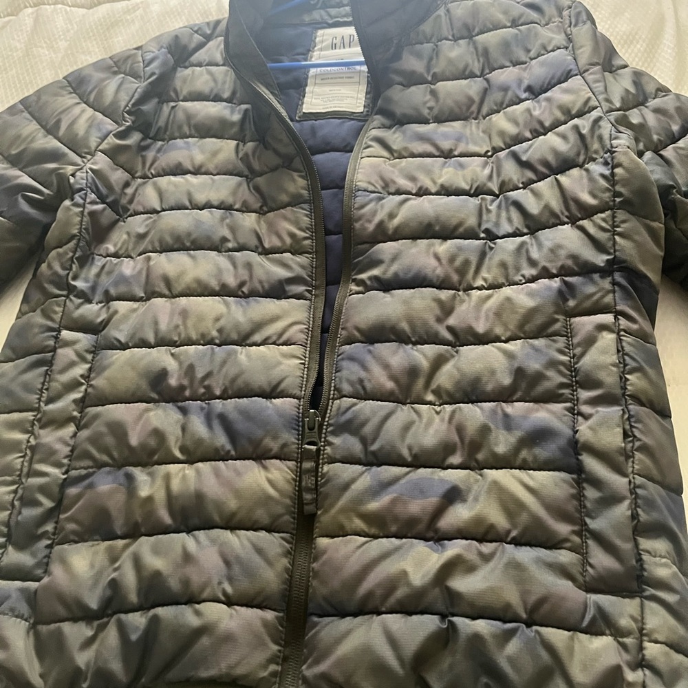 GAP Men's Dark Green Puffer Jacket